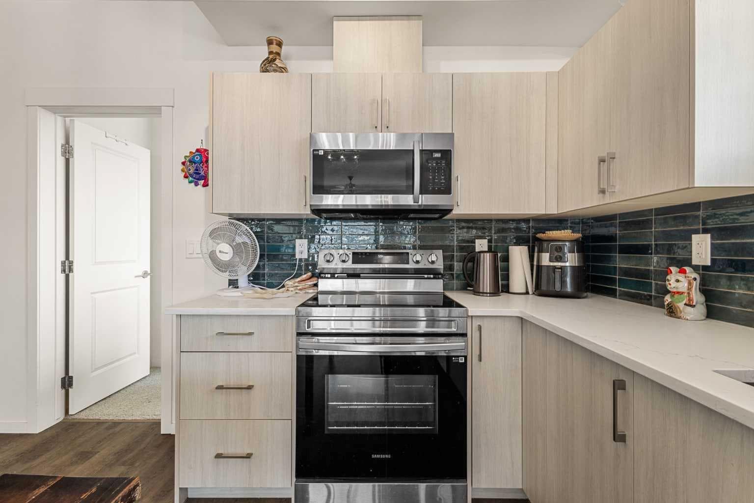 2401, 740 Legacy Village Road SE