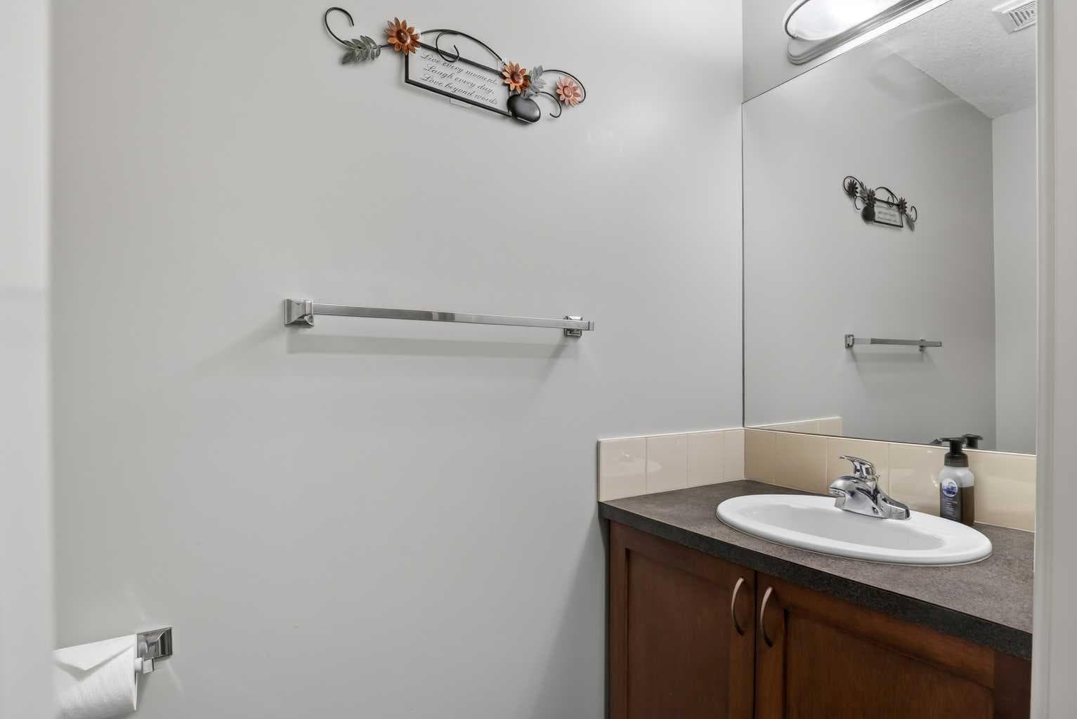 224 Bayside Point SW