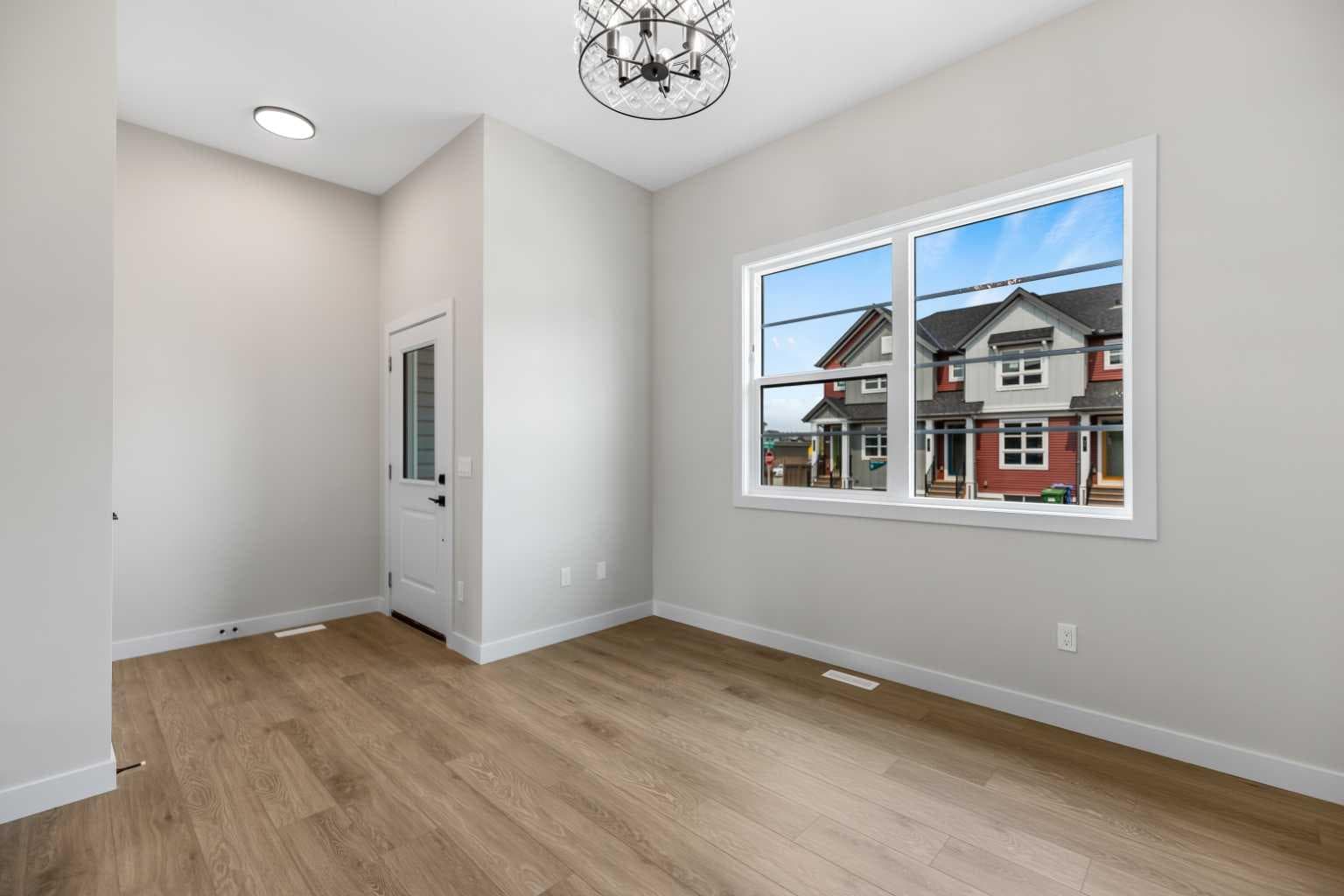 17 Savanna Place NE