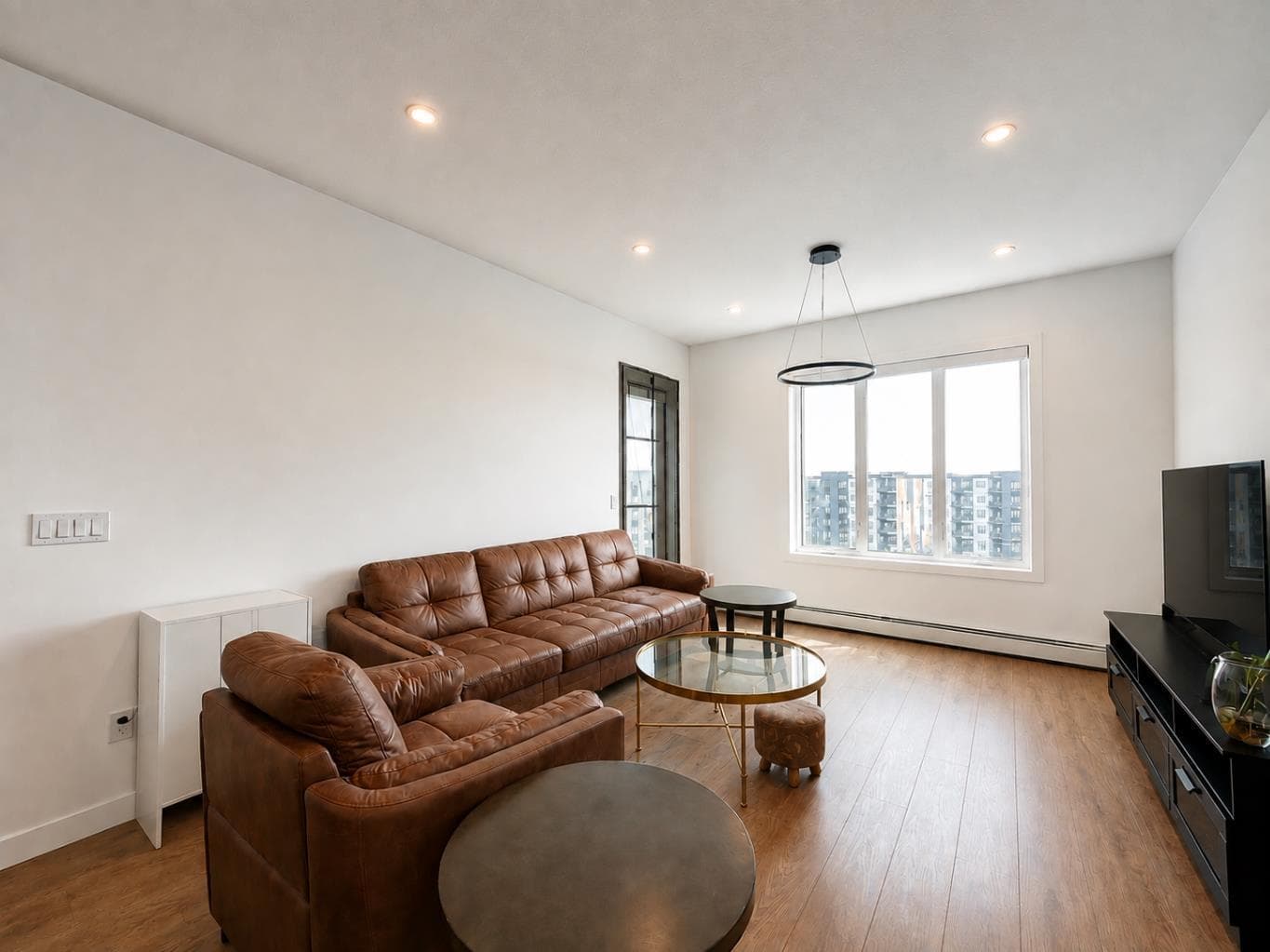 1614, 60 Skyview Ranch Road NE