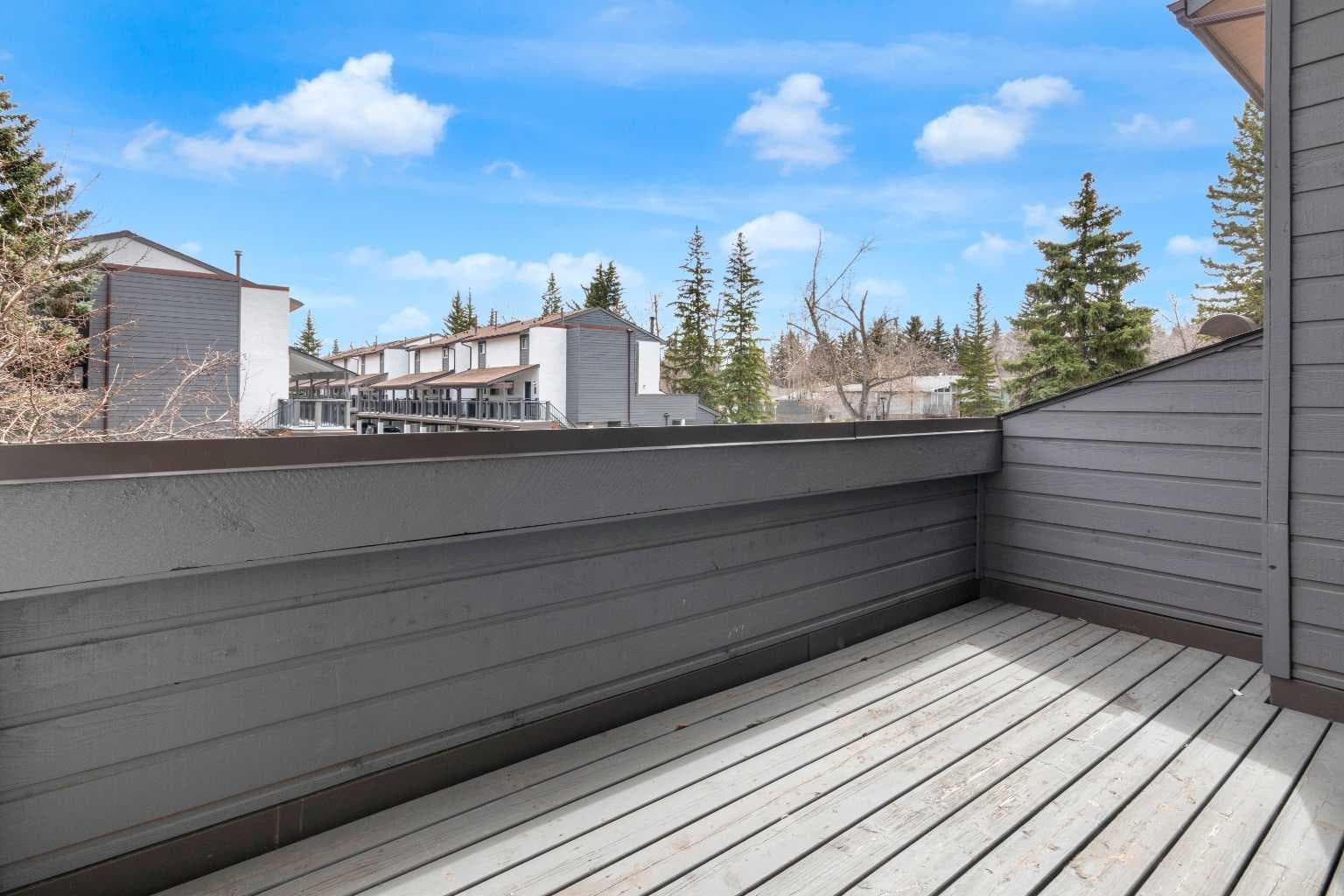 1808, 2520 Palliser Drive SW