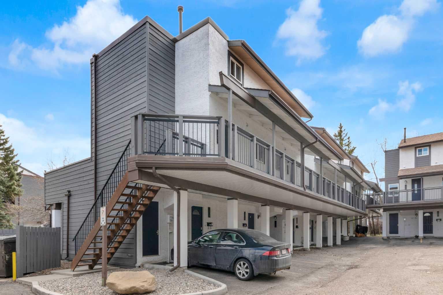 1808, 2520 Palliser Drive SW