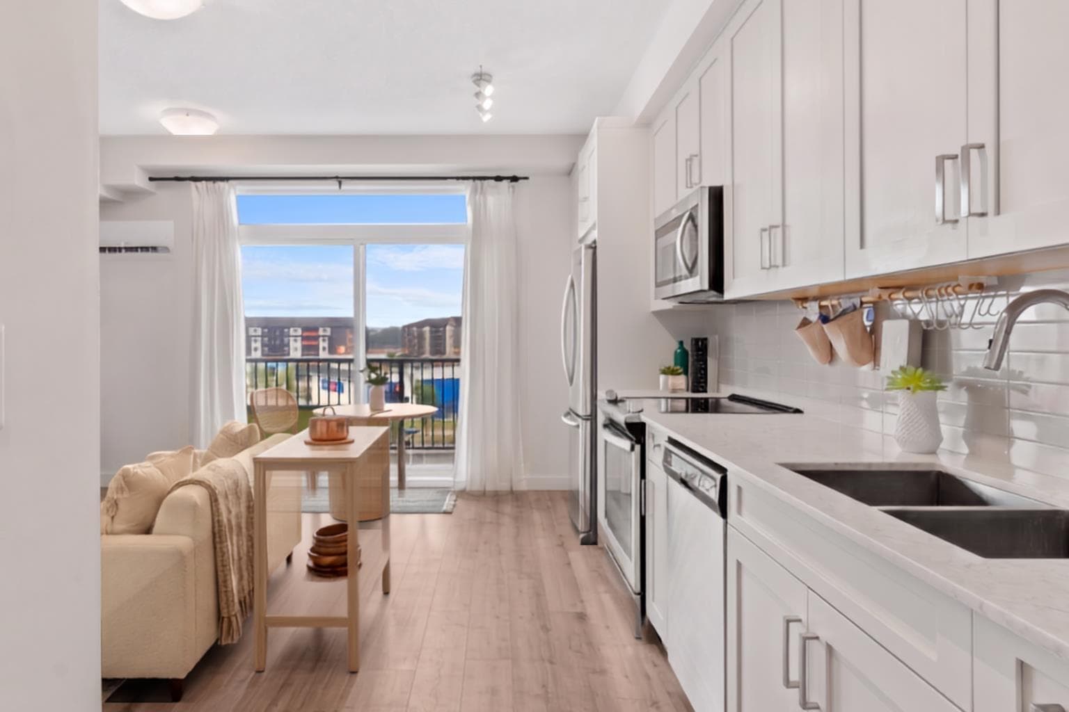 408, 20 Walgrove  SE