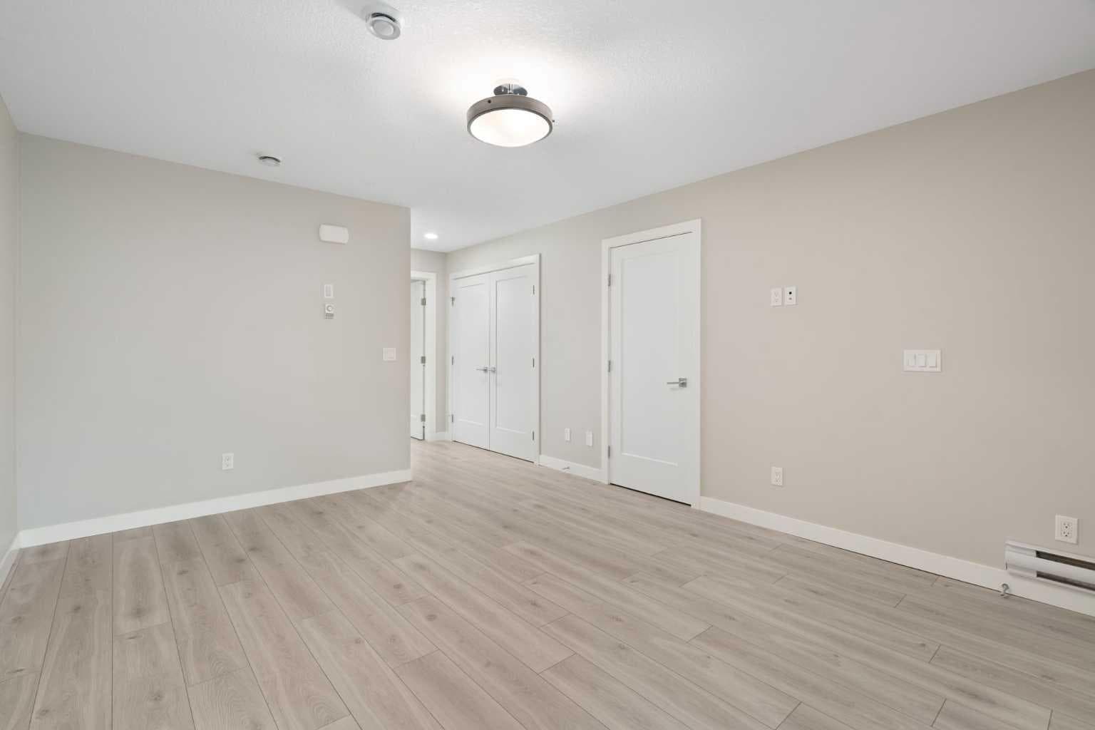 125 Corner Meadows Gate NE