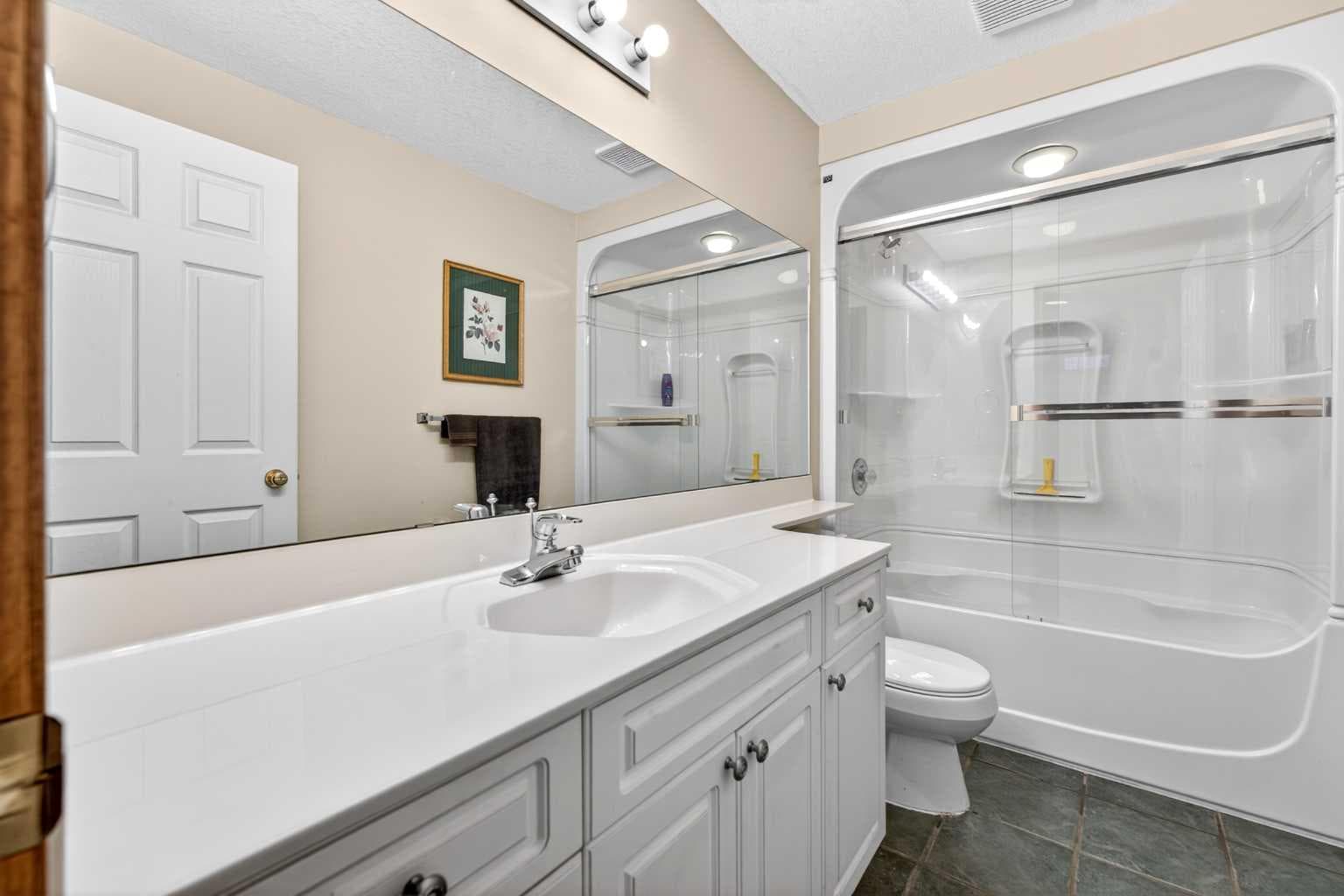 148 Sierra Madre Crescent SW