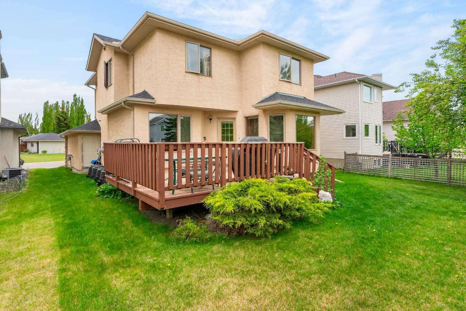 148 Sierra Madre Crescent SW