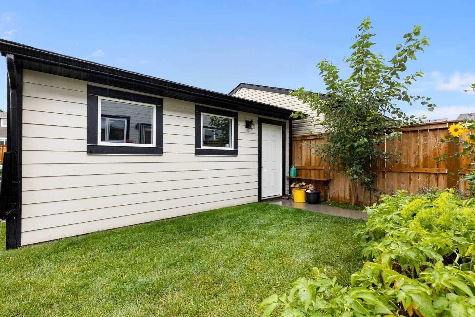1021 Mahogany Boulevard SE