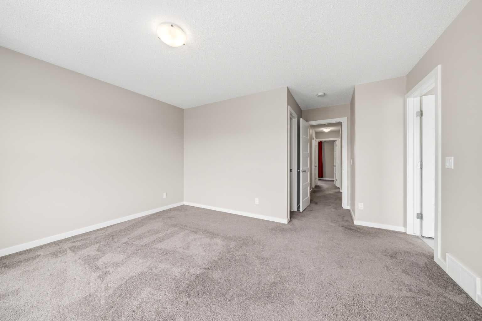 75 Legacy Glen Row SE