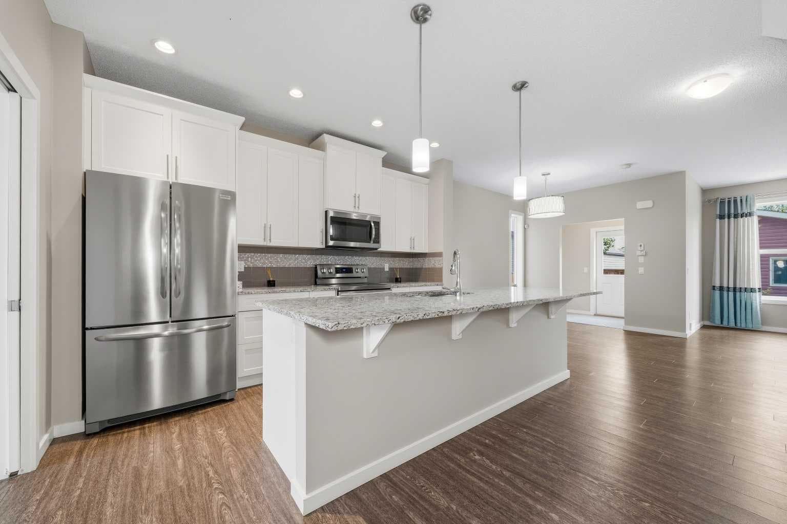 75 Legacy Glen Row SE