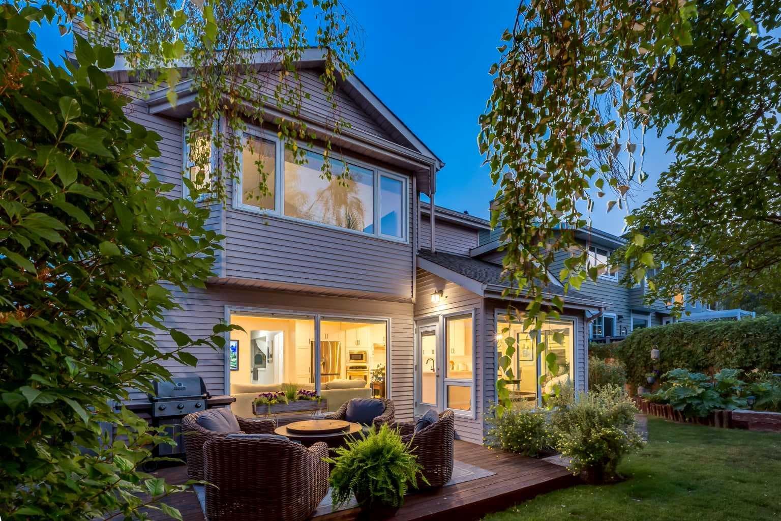 775 STRATHCONA Drive SW