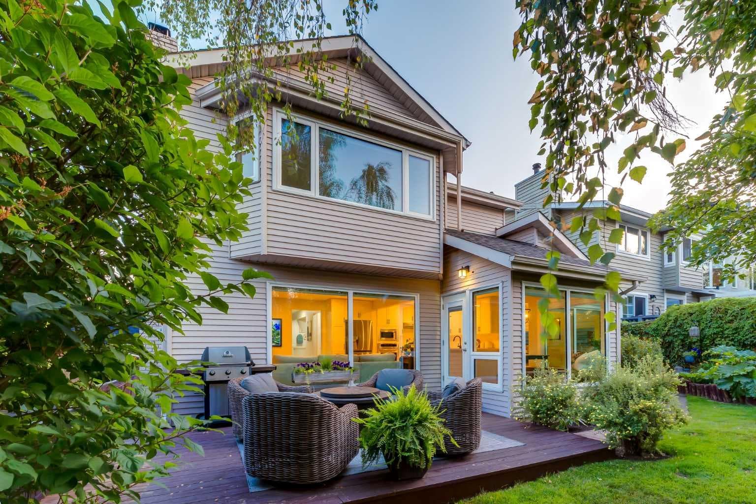 775 STRATHCONA Drive SW
