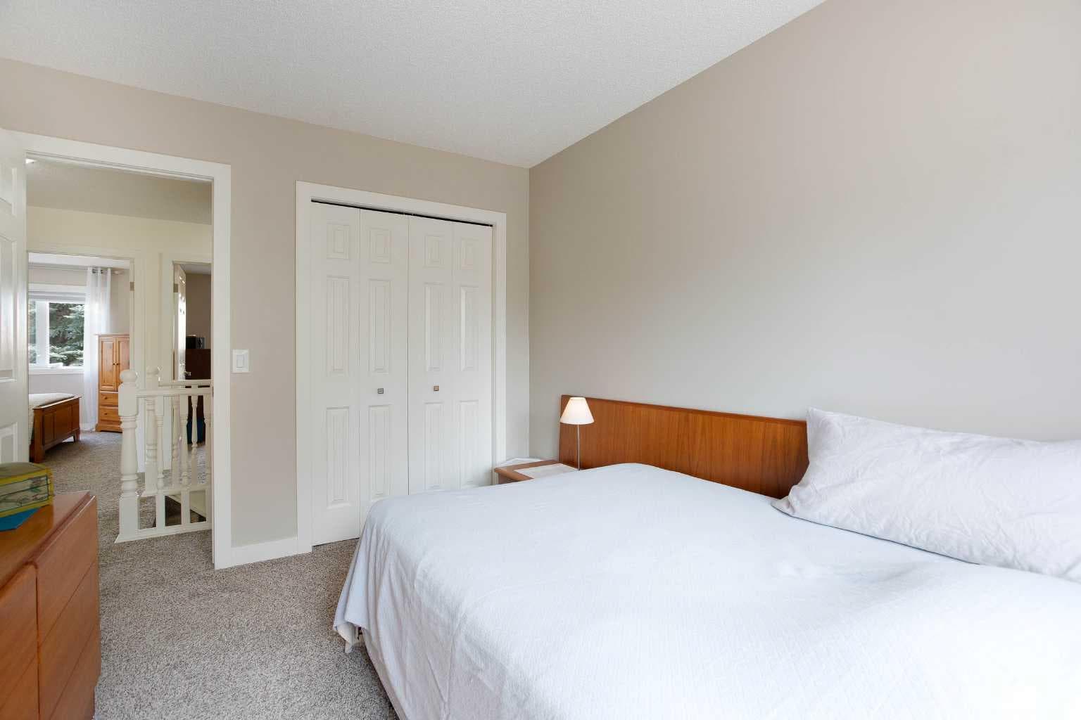 24 Sun Harbour Place SE