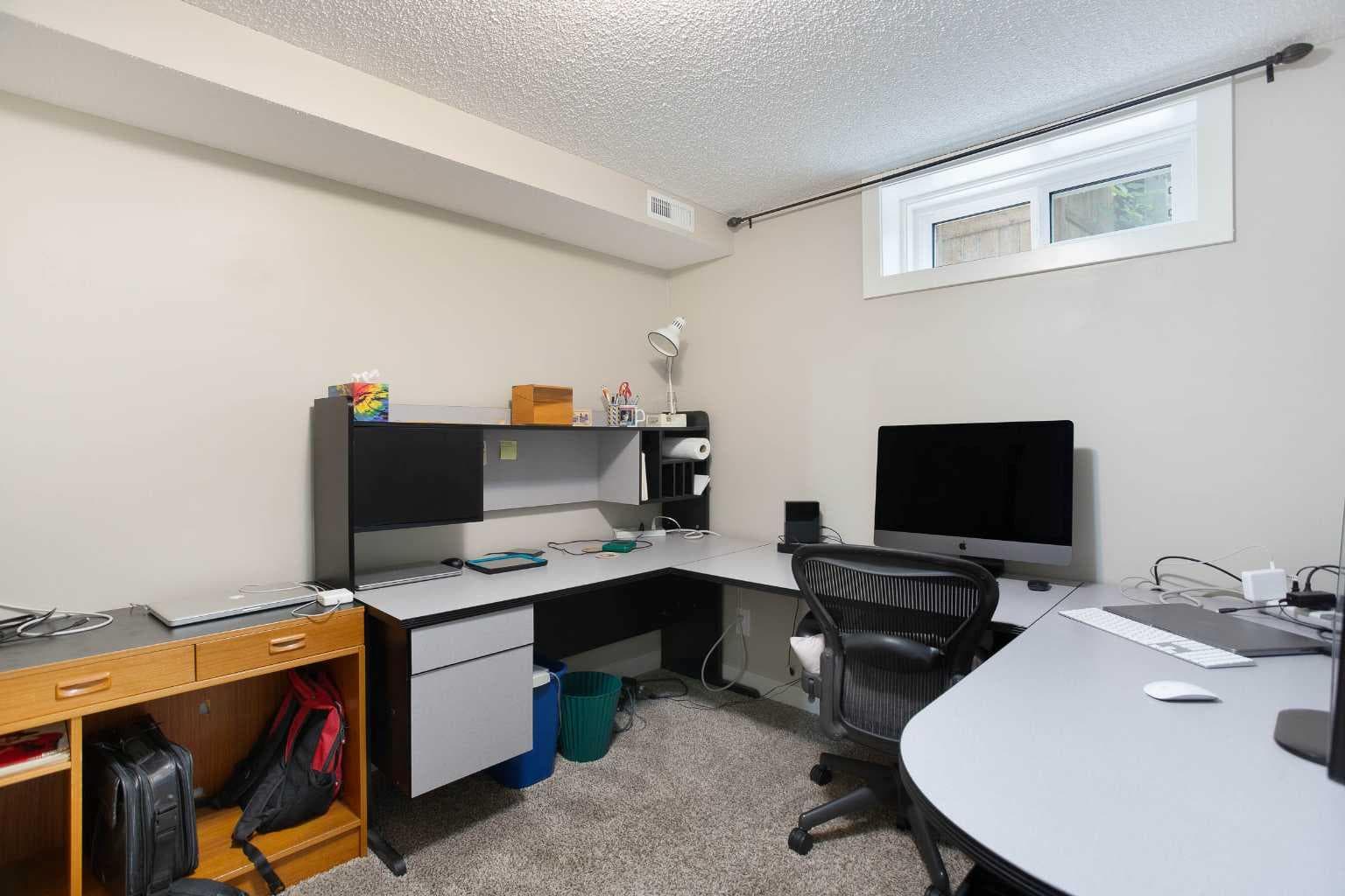 24 Sun Harbour Place SE