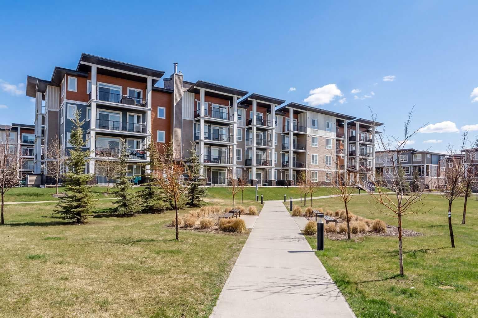 410, 35 Walgrove Walk SE