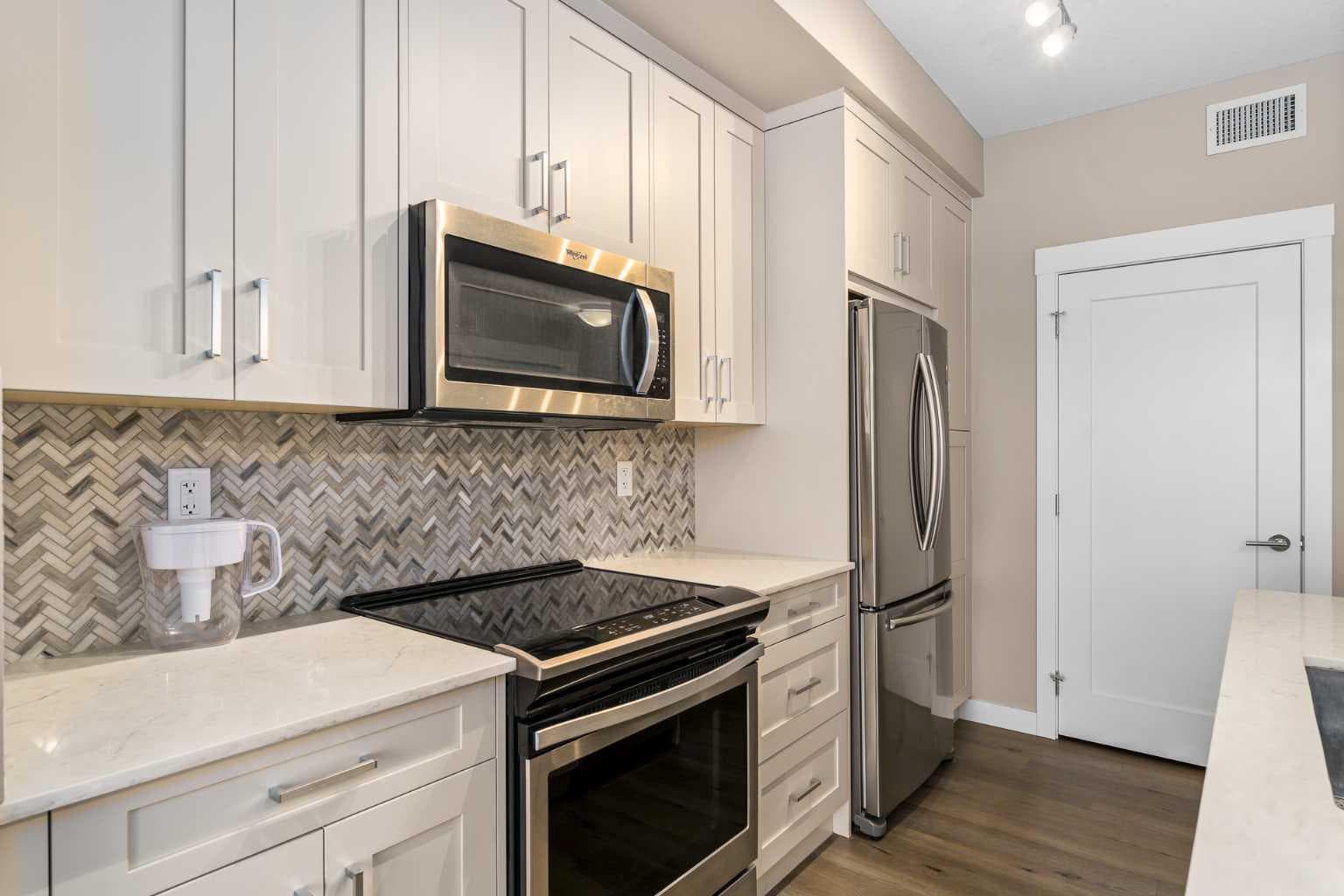 410, 35 Walgrove Walk SE