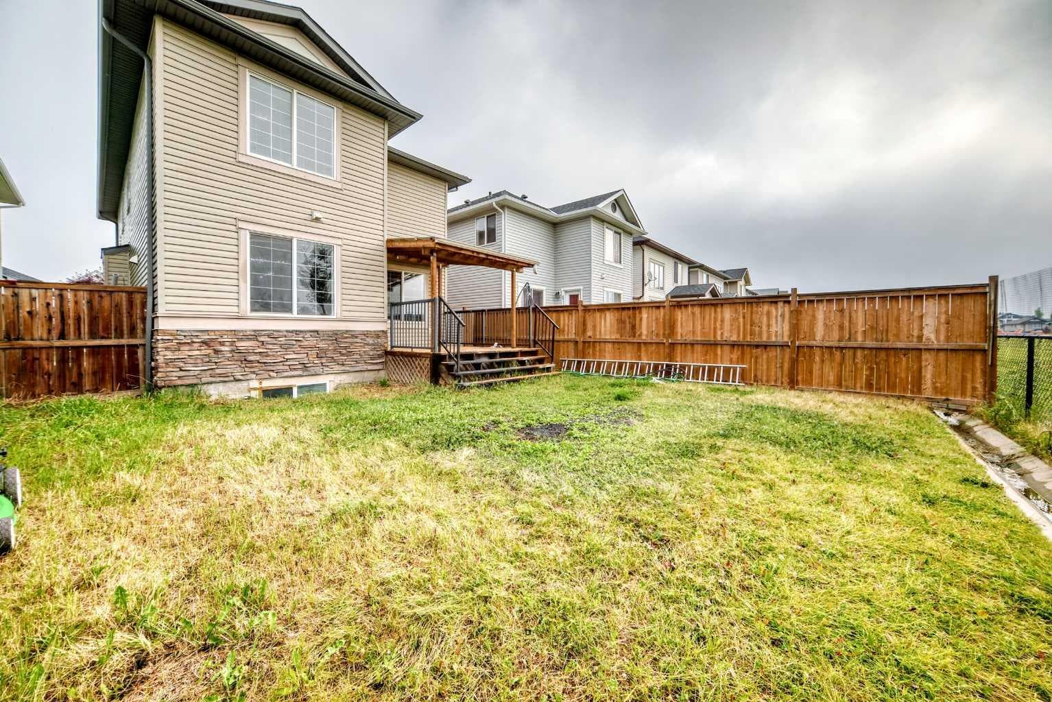 195 Taralake Way 