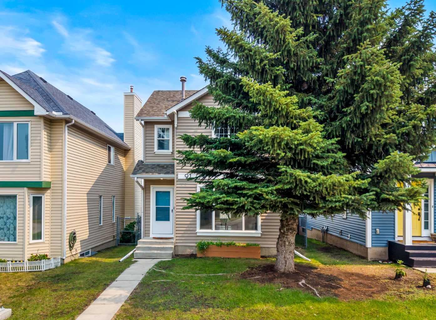 91 Hidden Crescent NW