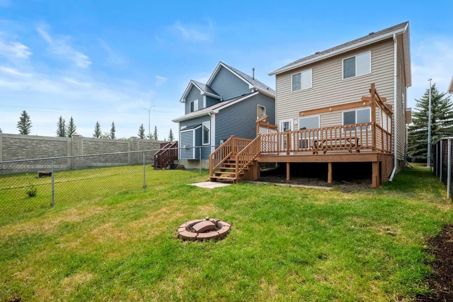 91 Hidden Crescent NW