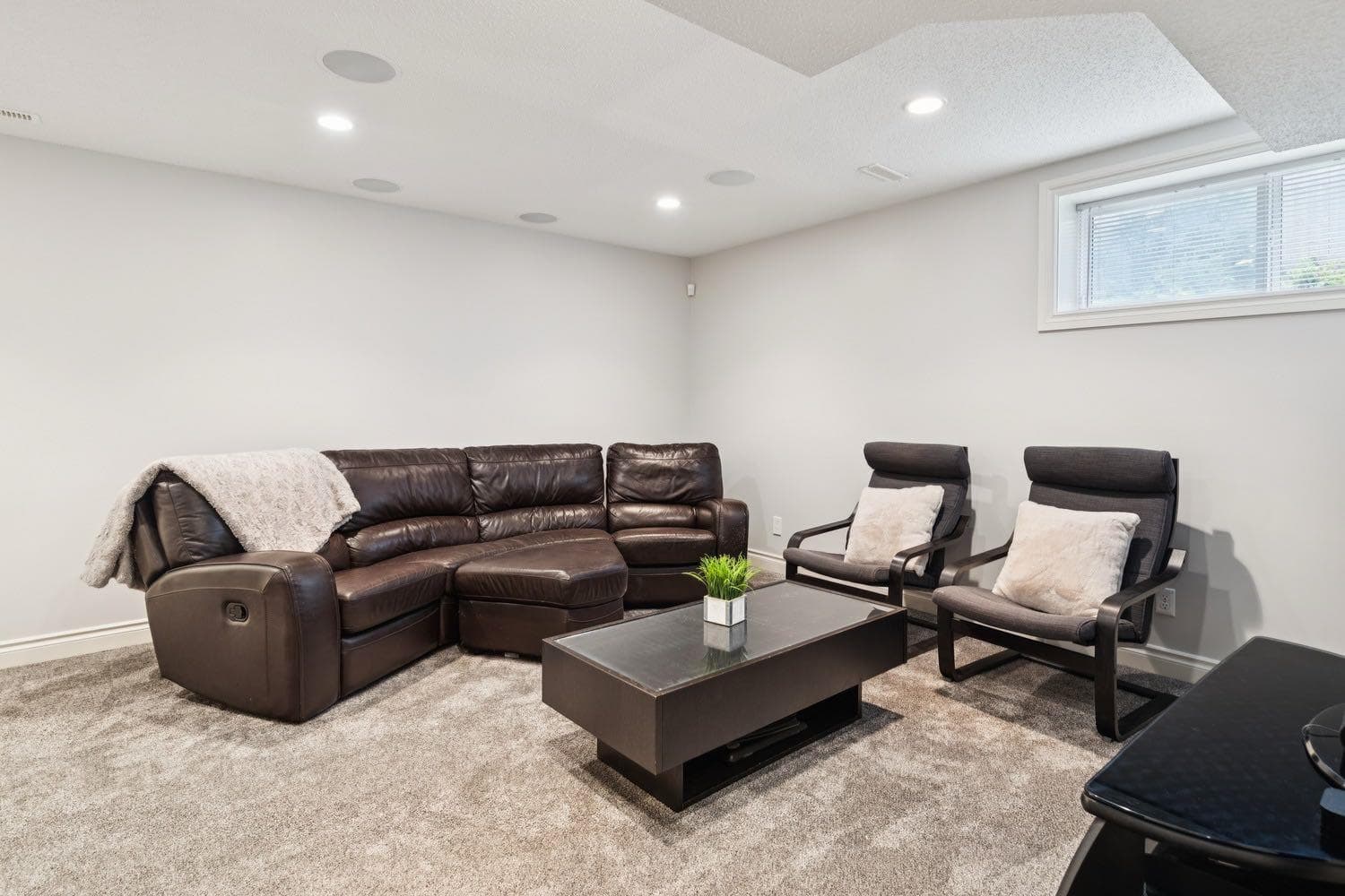 97 Tanner Close SE