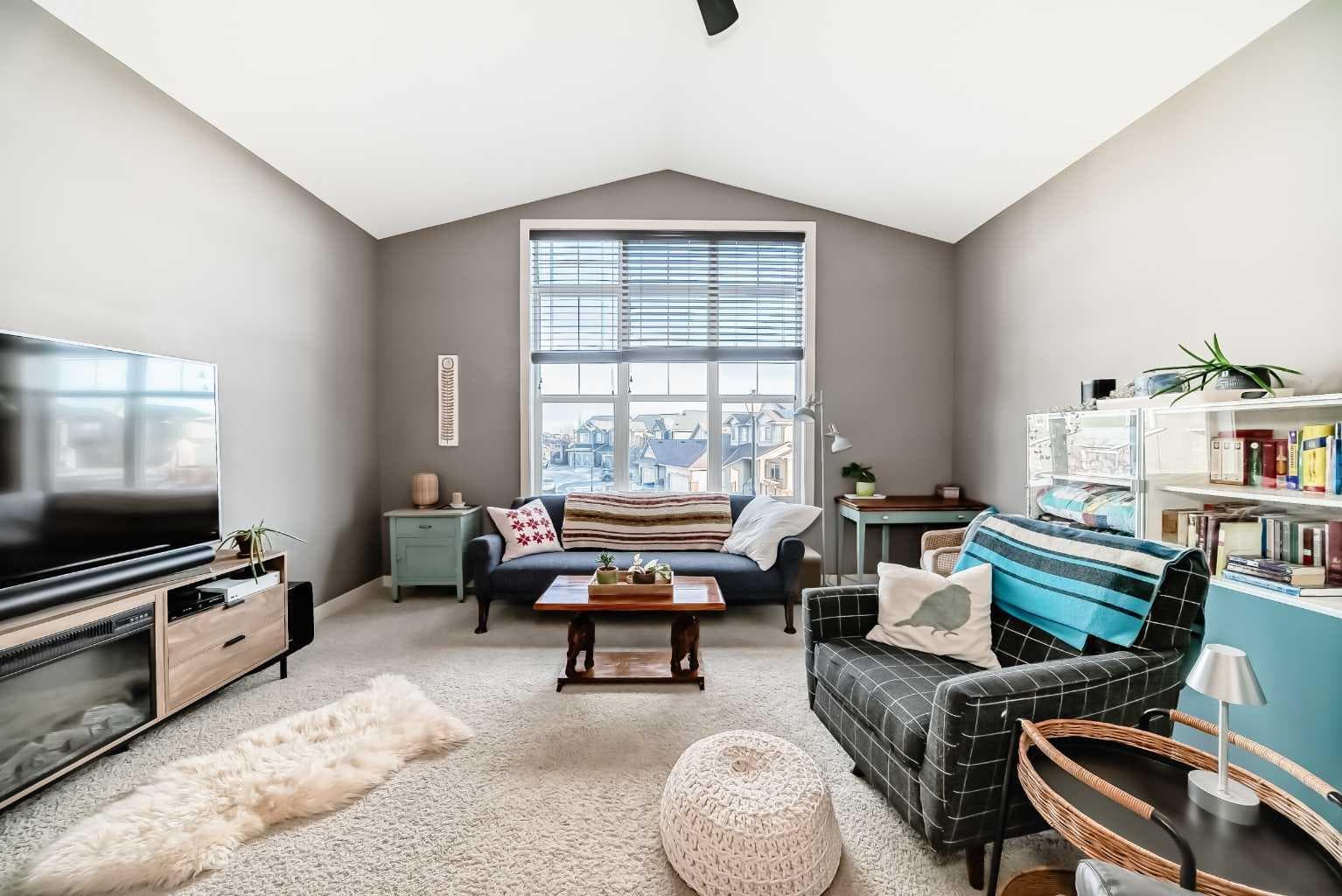 93 Williamstown Green NW