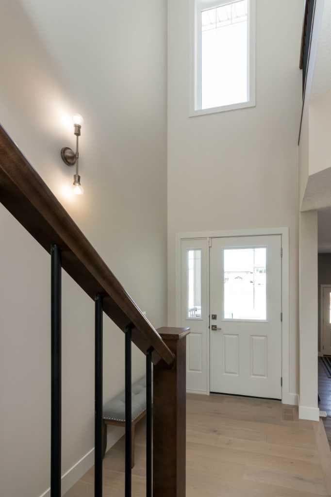 542 Rivercrest View 