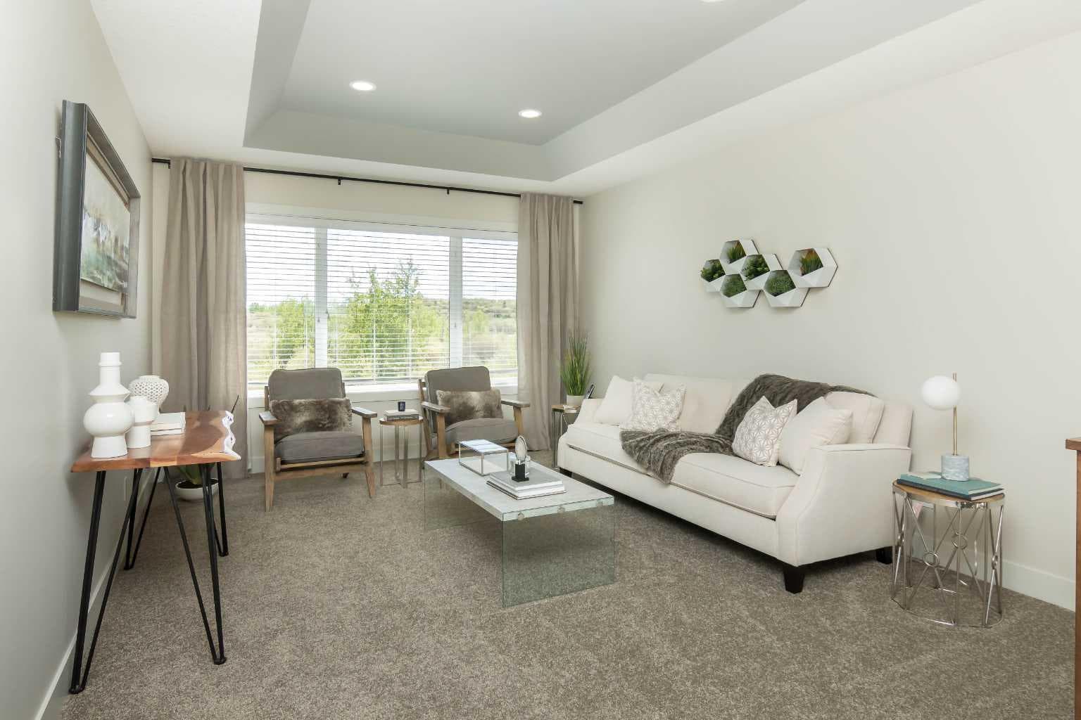 542 Rivercrest View 