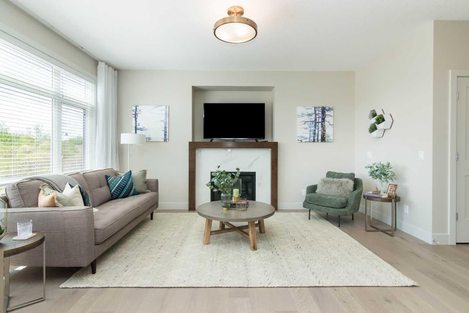 542 Rivercrest View 