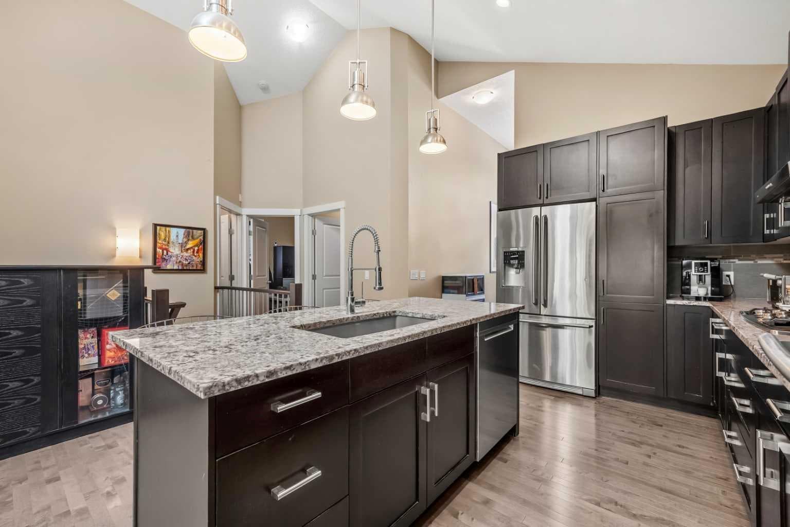 63 Cortina Villas SW