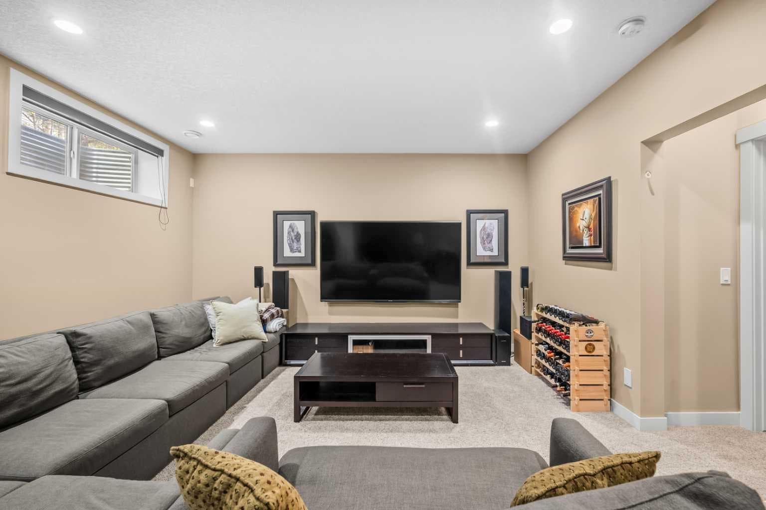63 Cortina Villas SW