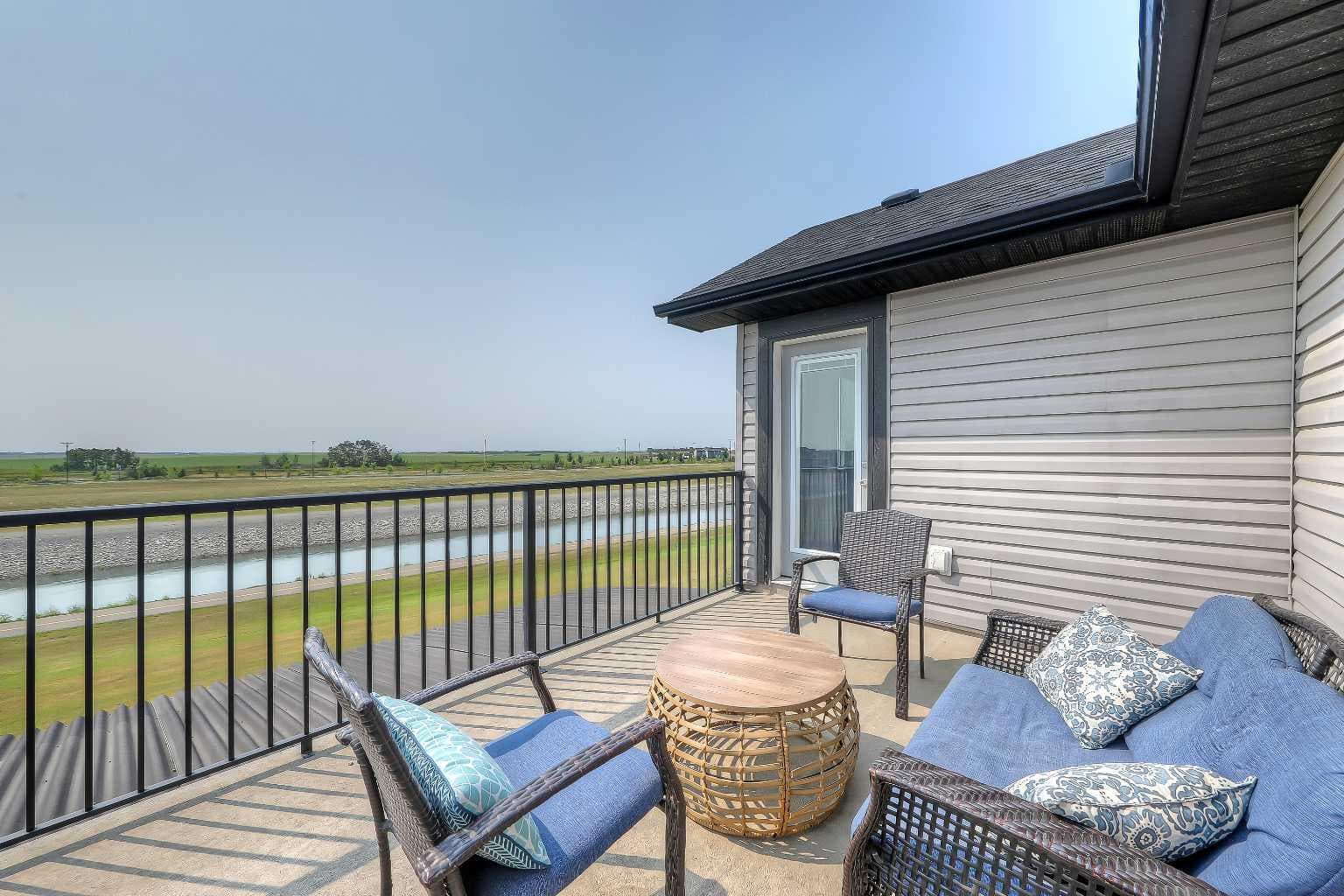 268 Rainbow Falls Way 