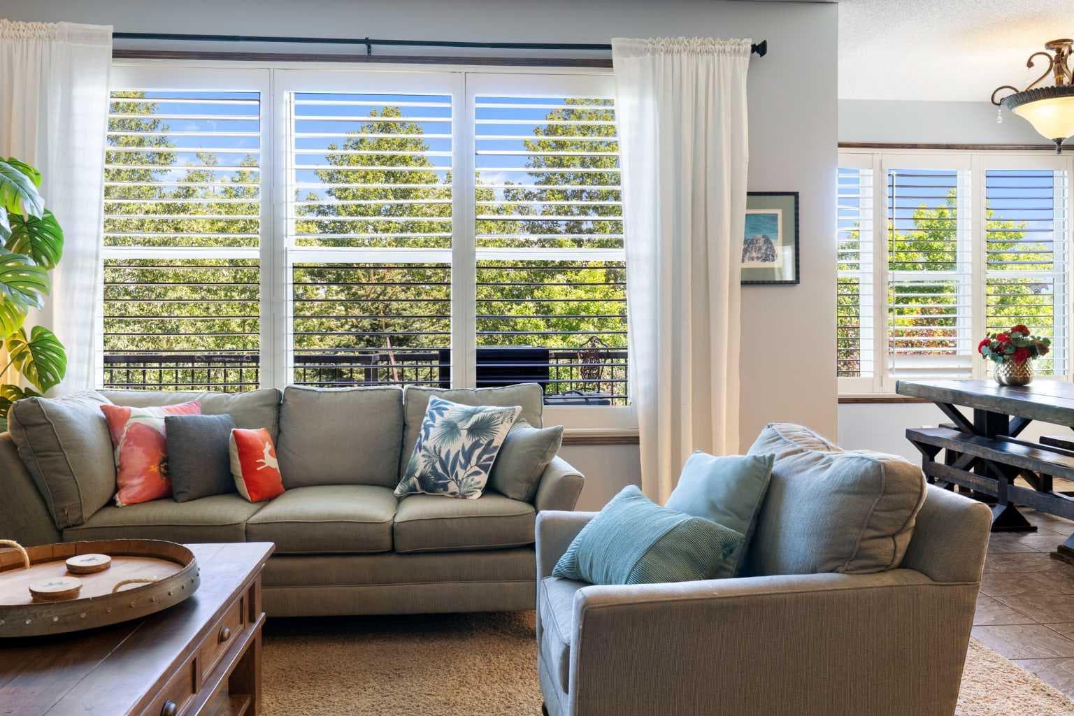 382 Tuscany Ravine Road NW