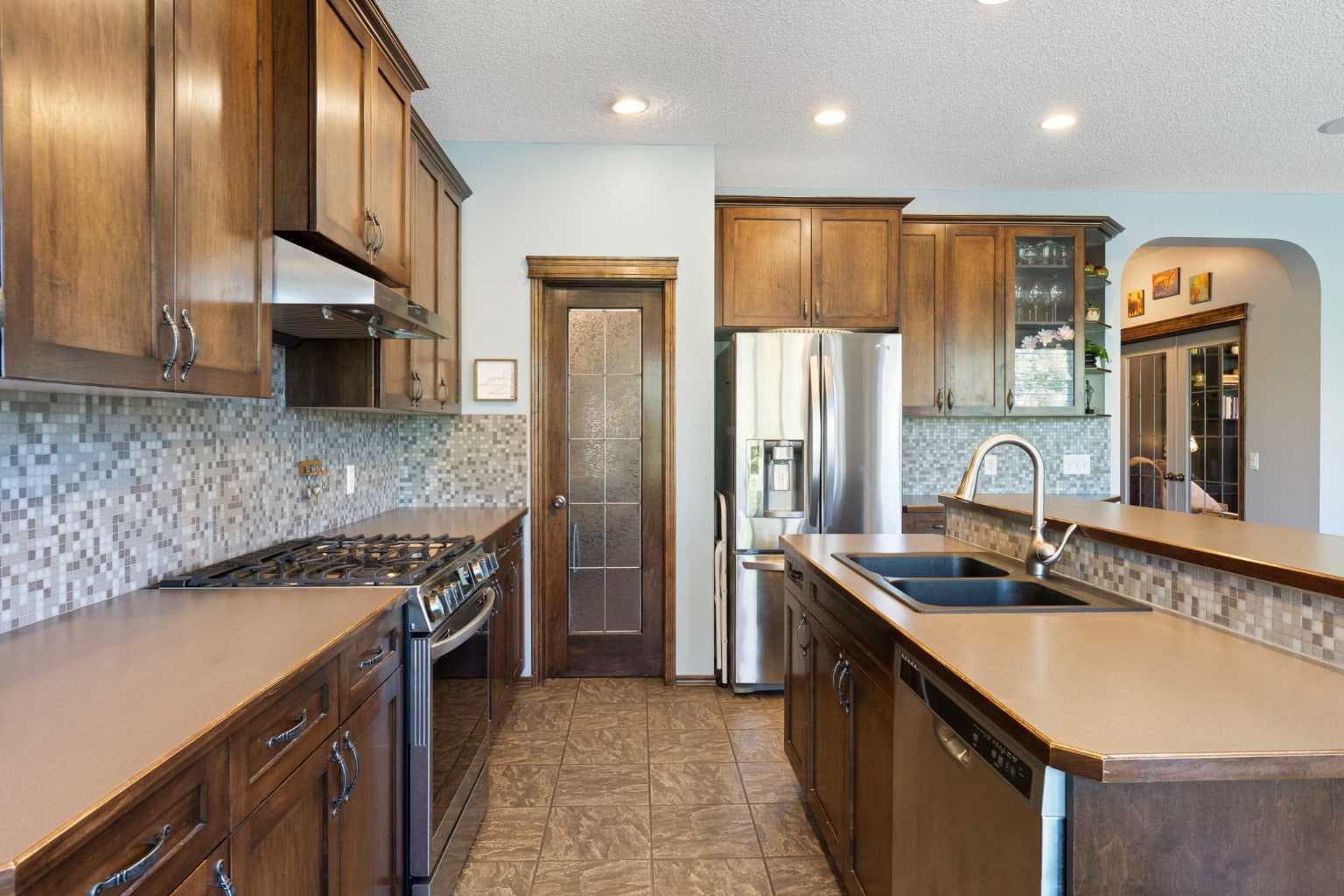 382 Tuscany Ravine Road NW