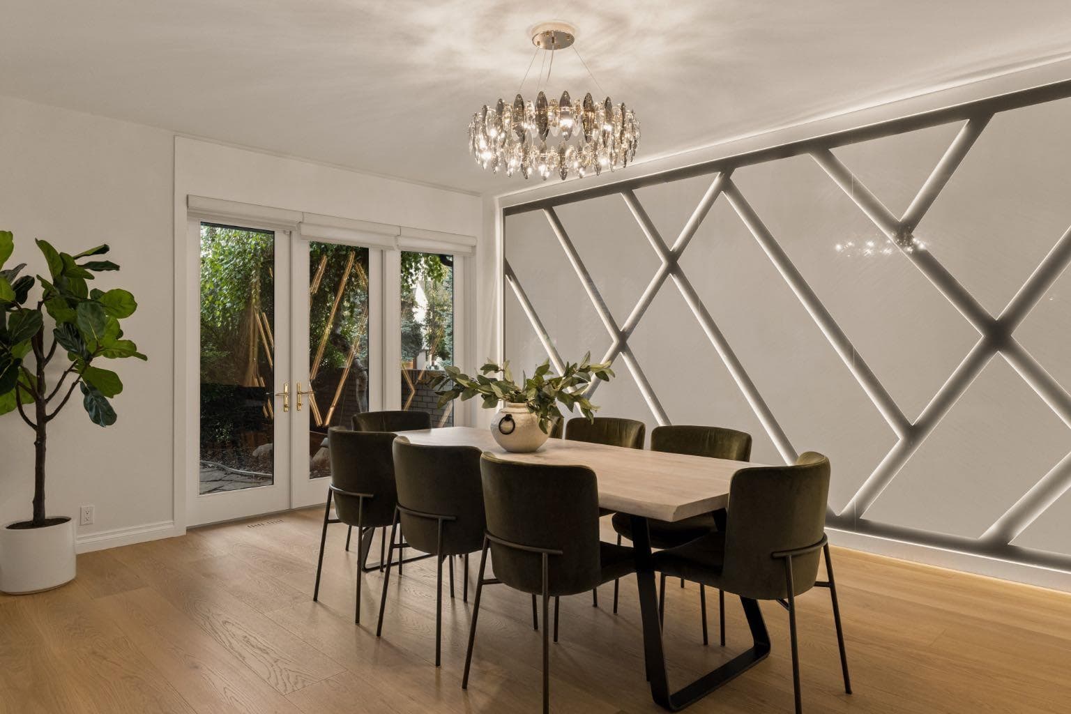 79 Bel-Aire Place SW