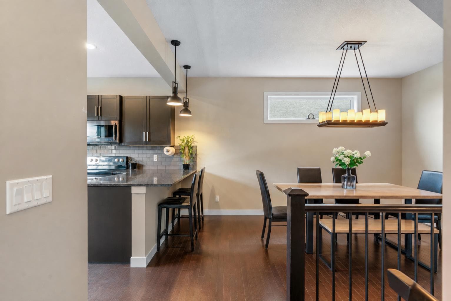 360 Marquis Heights SE