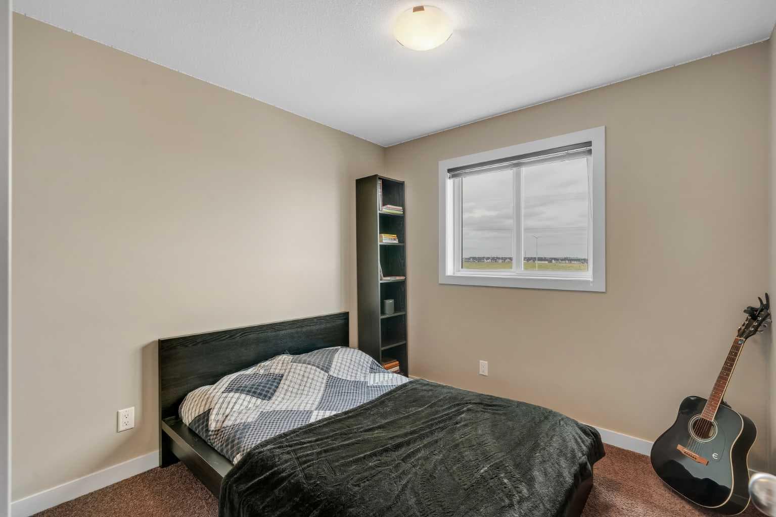 360 Marquis Heights SE