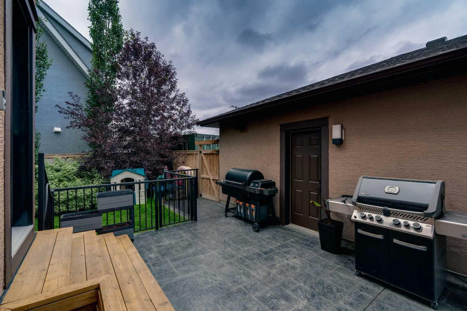 360 Marquis Heights SE