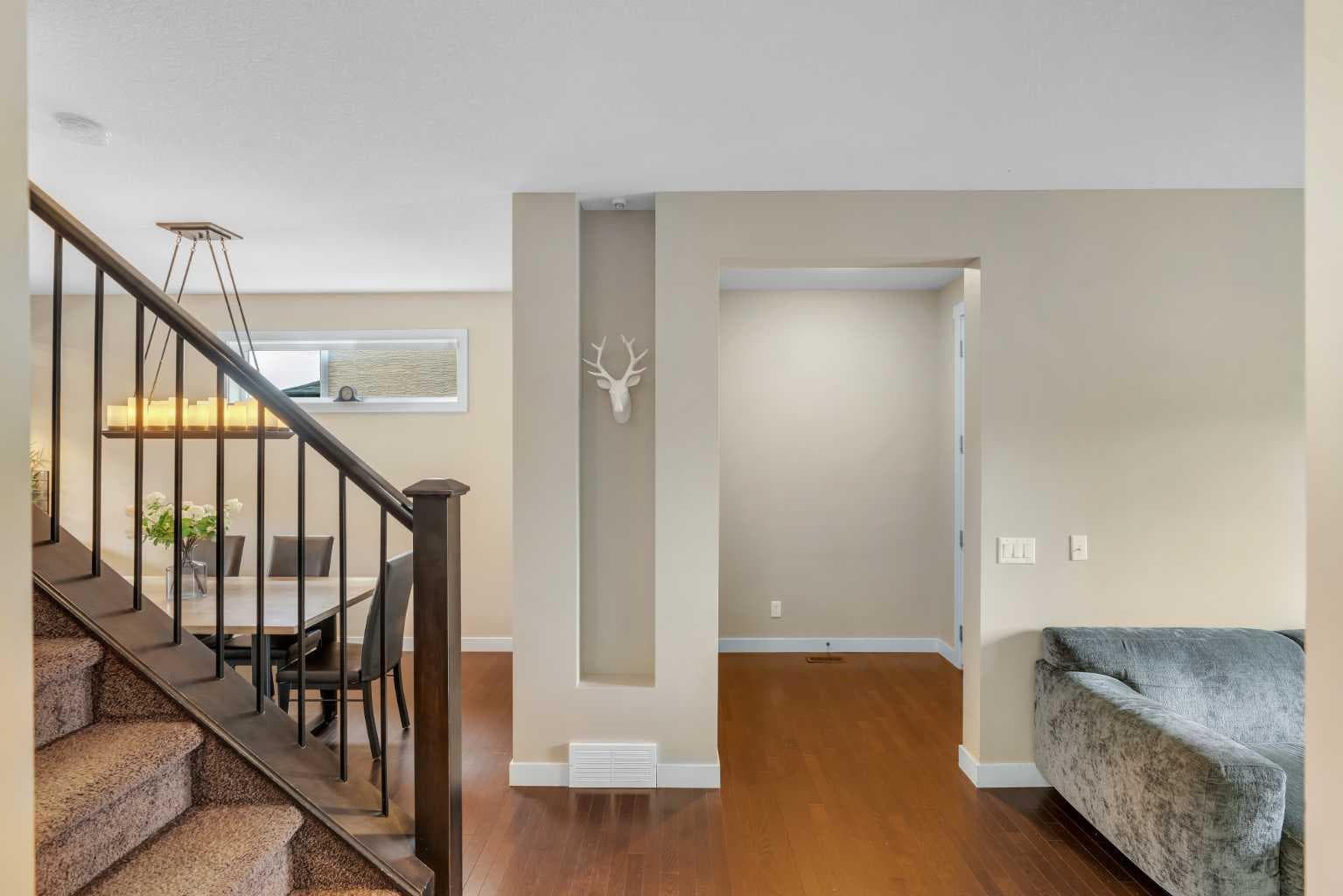 360 Marquis Heights SE