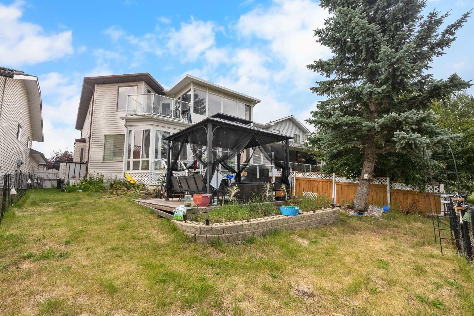 58 Citadel Crest Circle NW