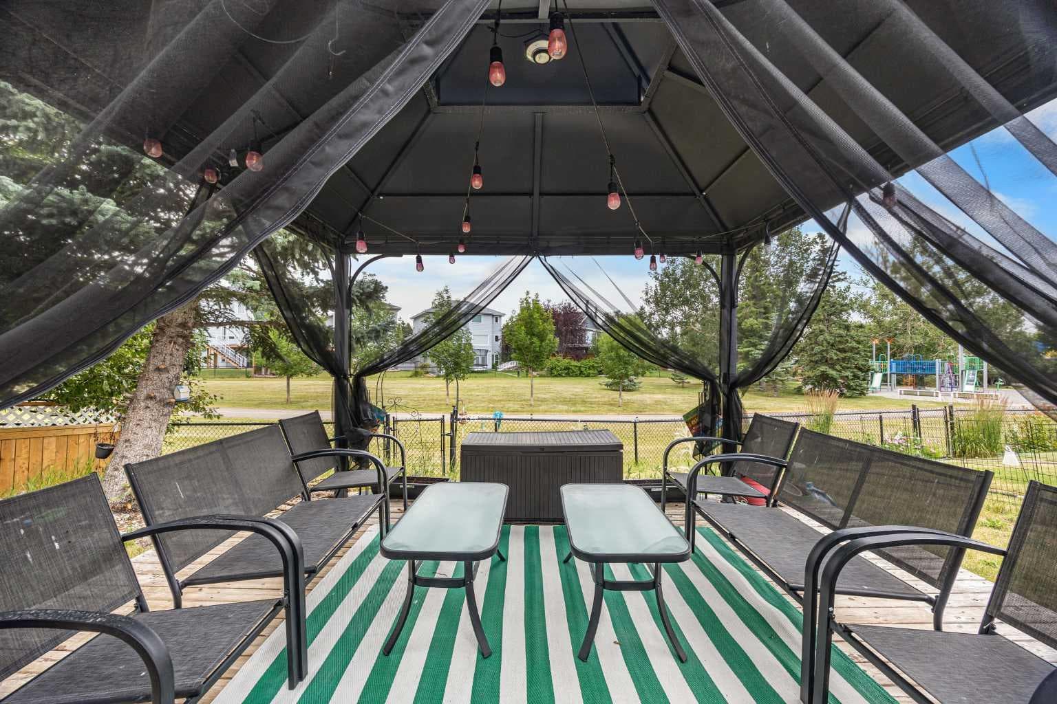 58 Citadel Crest Circle NW