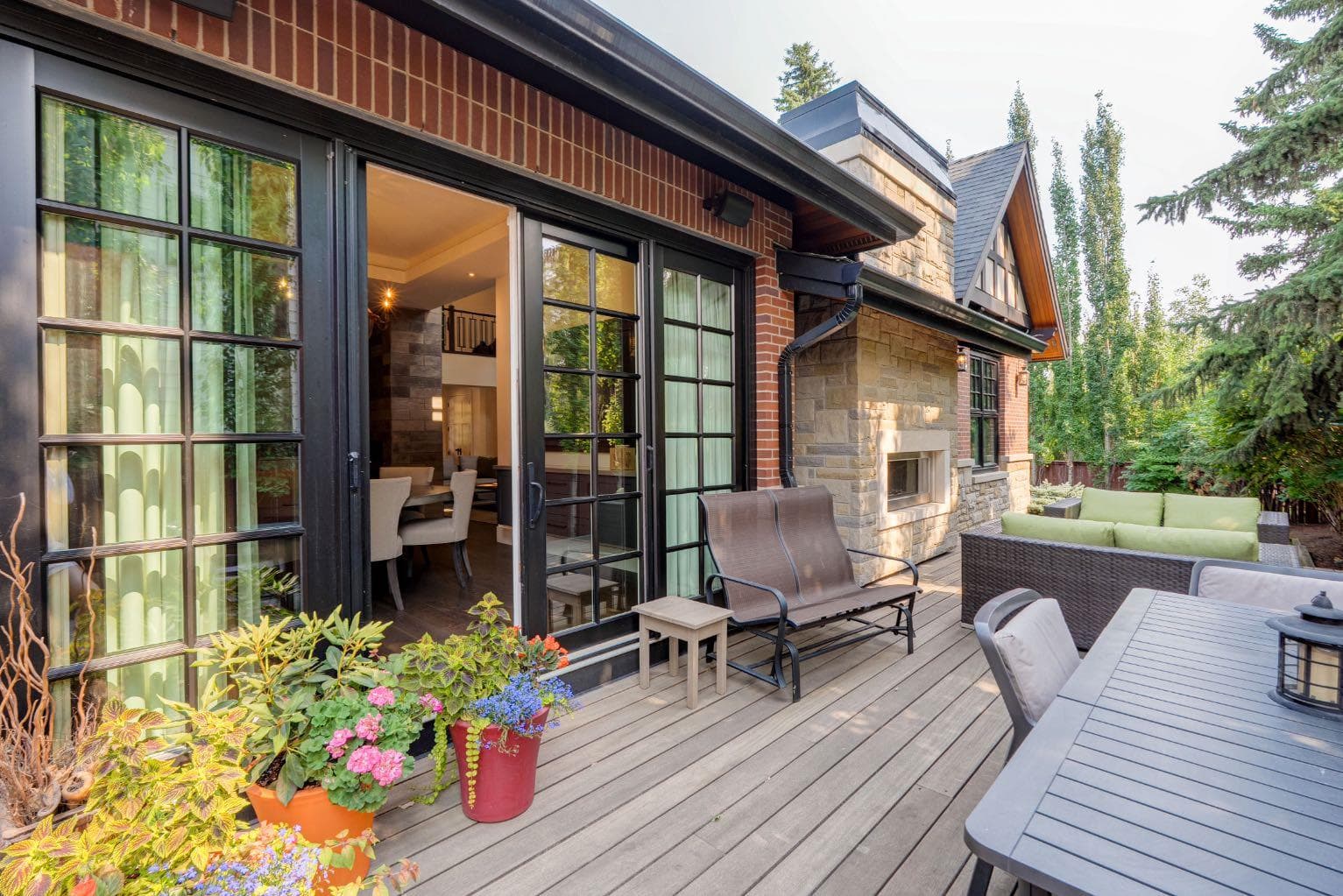 1111 Belavista Crescent SW