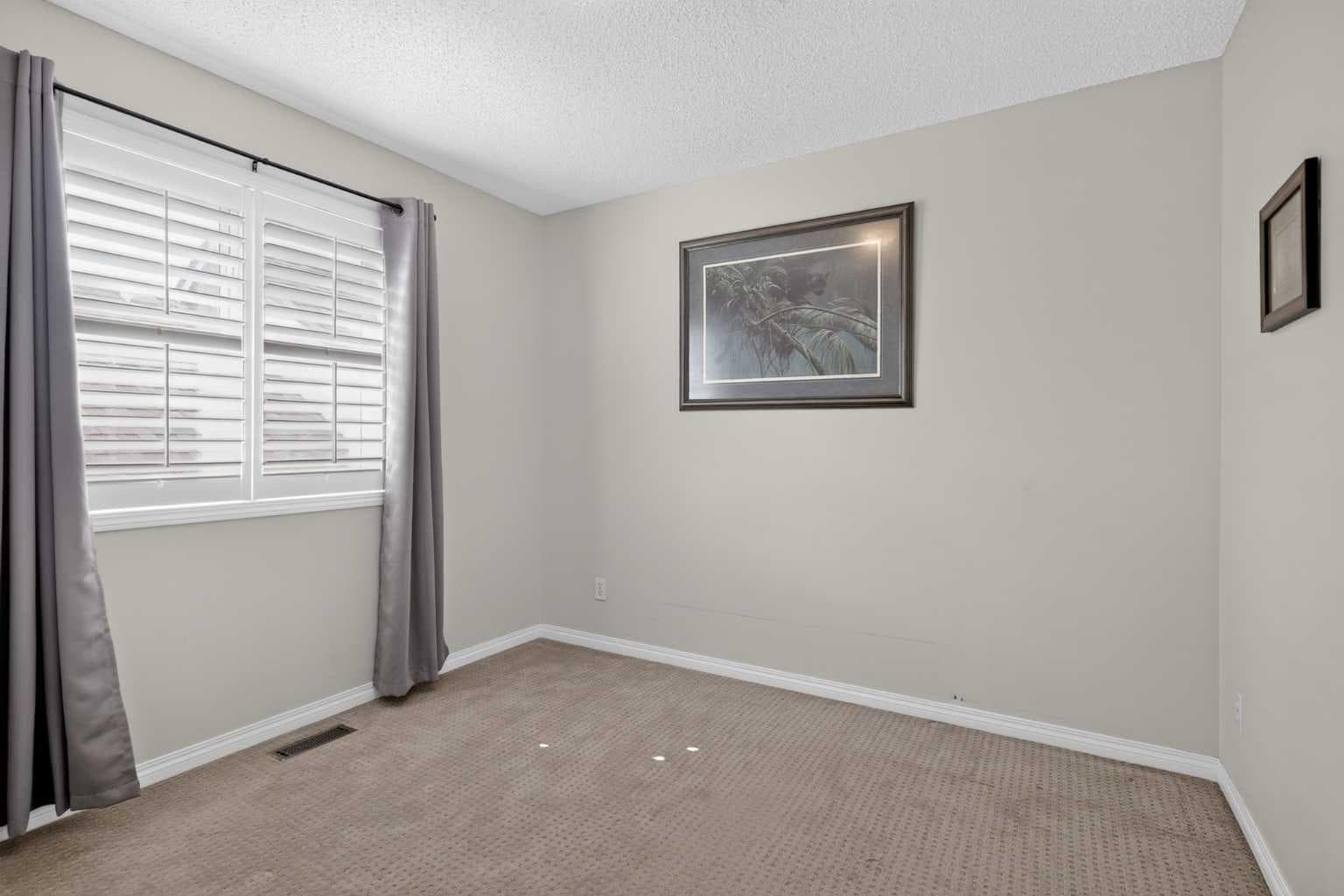 121 Rockyspring Terrace NW