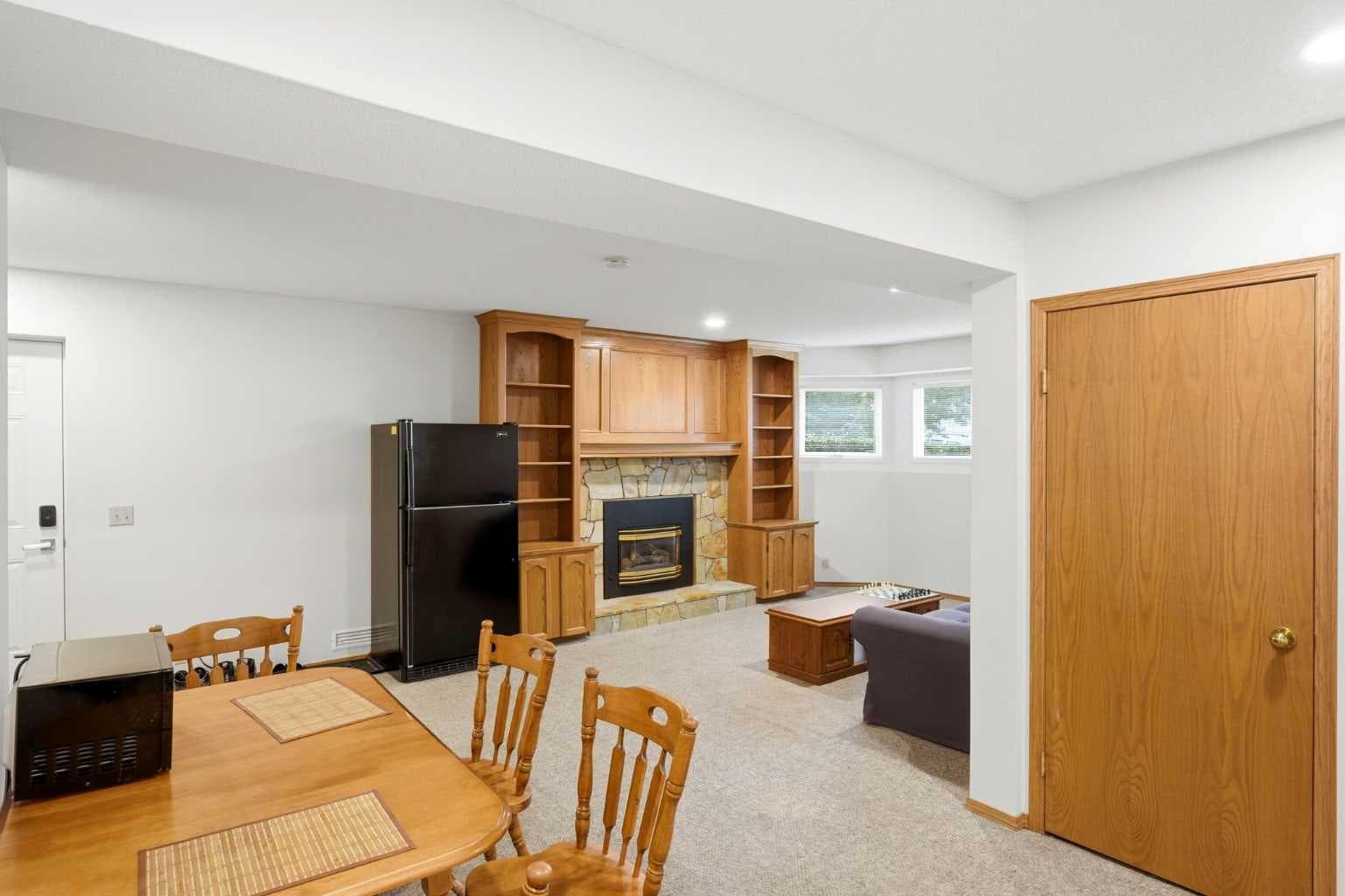 5 Sandpiper Gate NW