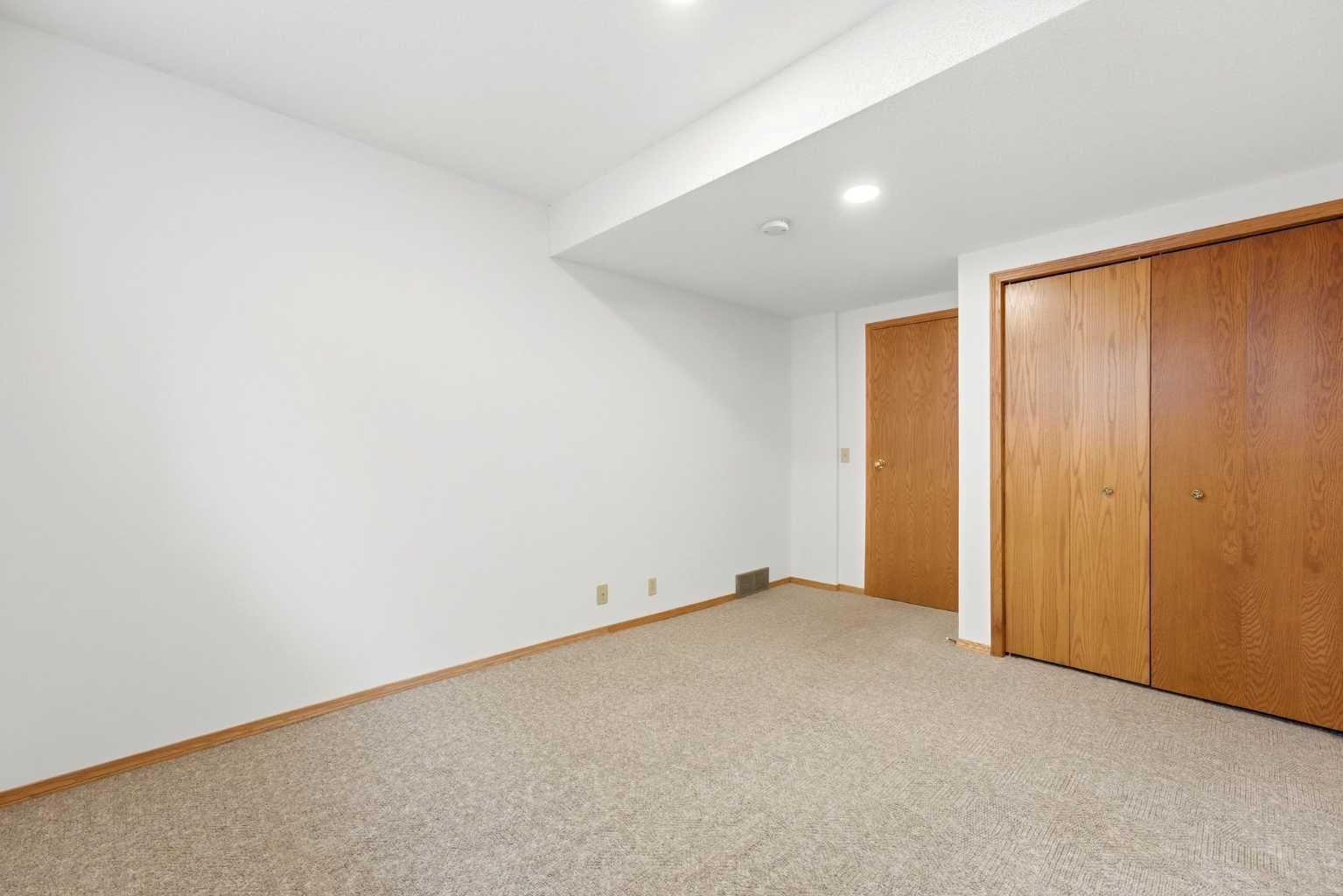 5 Sandpiper Gate NW