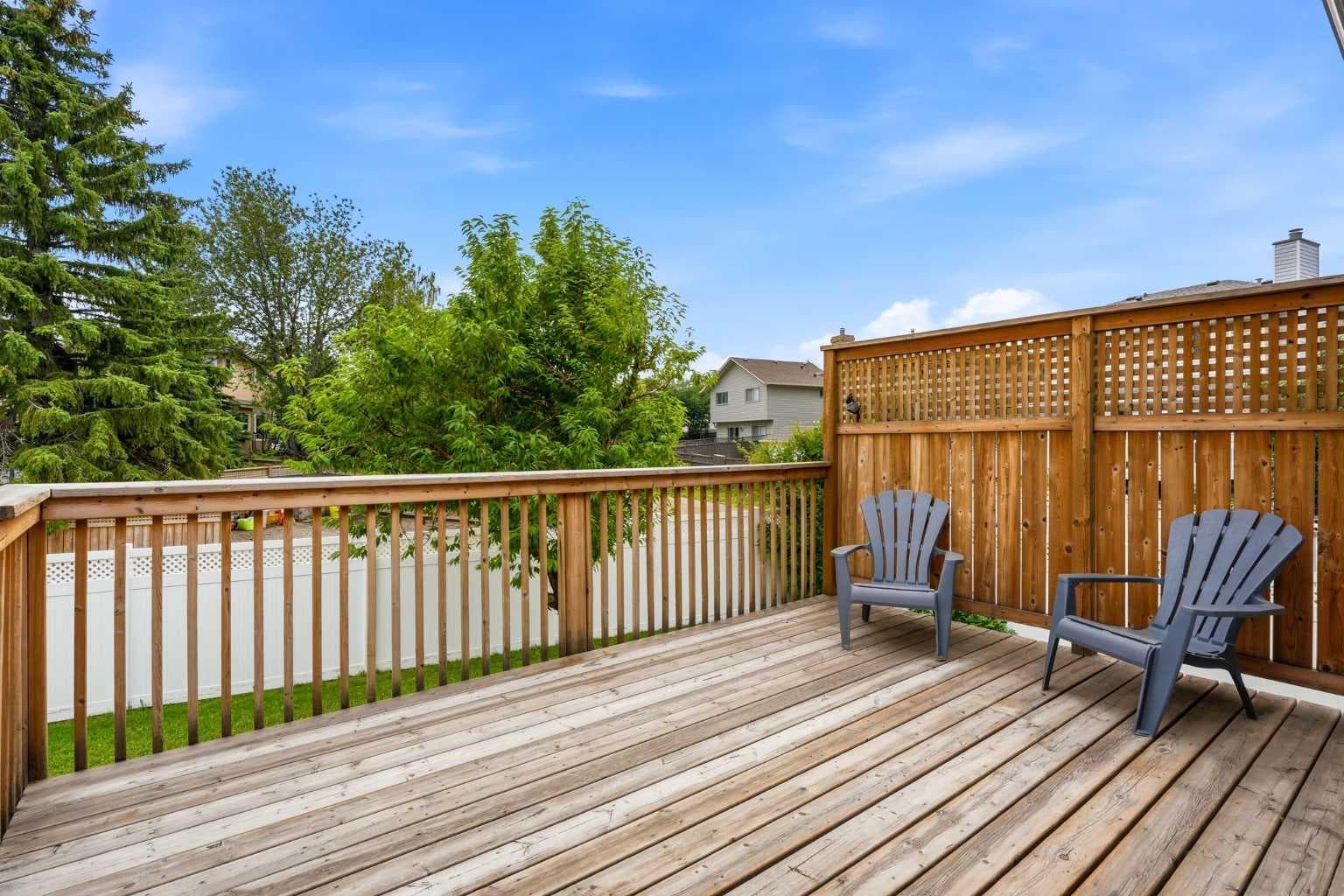 5 Sandpiper Gate NW