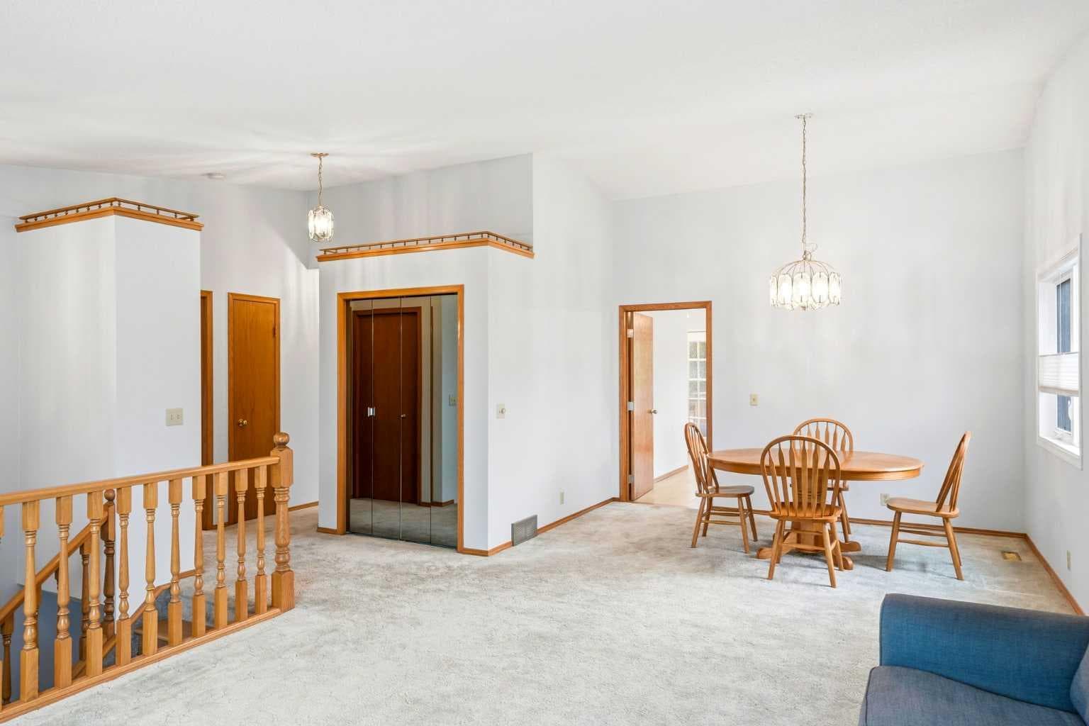 5 Sandpiper Gate NW