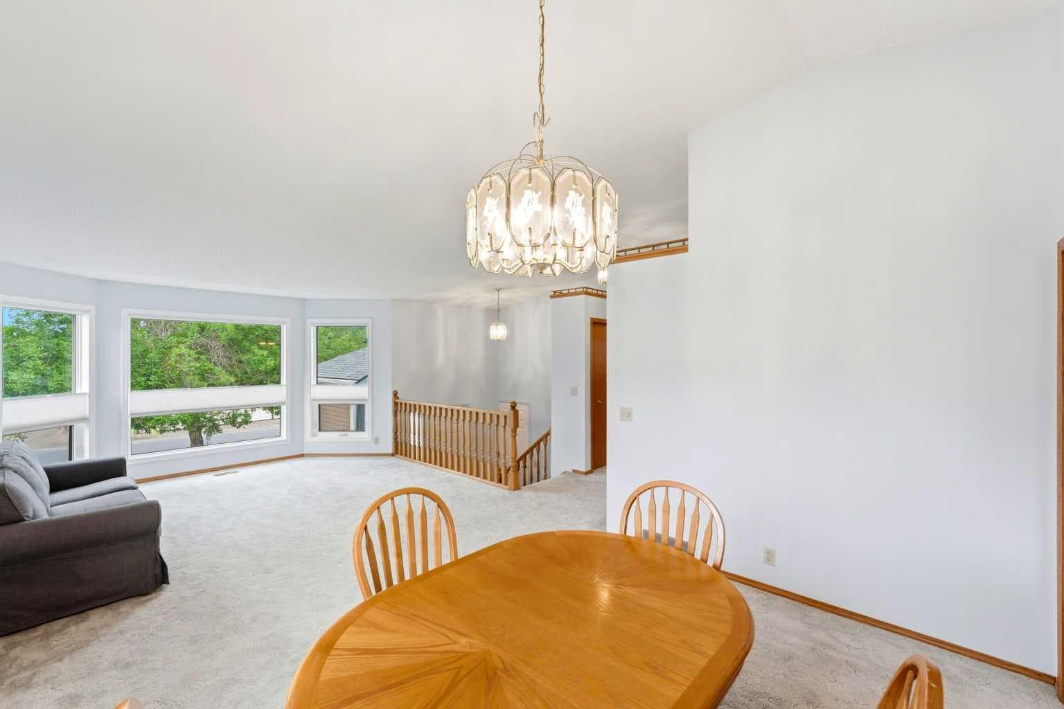 5 Sandpiper Gate NW