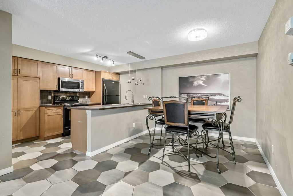 2, 21 Mckenzie Towne Gate SE