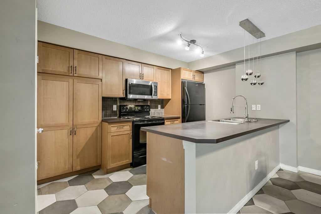 2, 21 Mckenzie Towne Gate SE