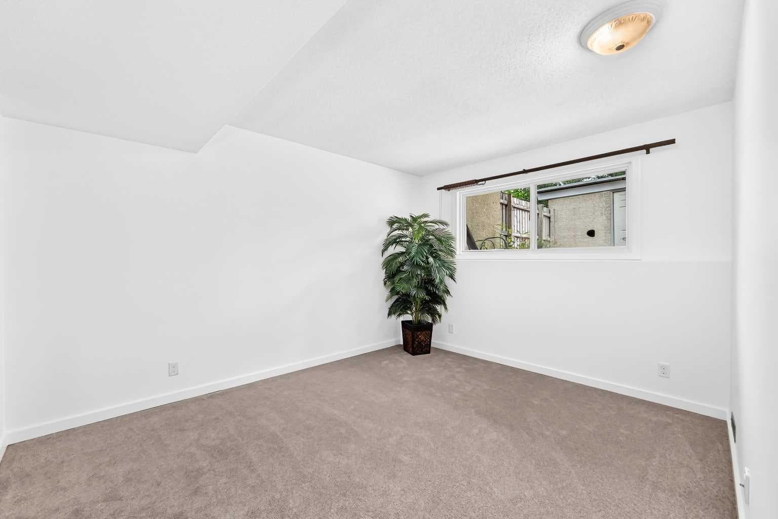 403, 11010 Bonaventure Drive SE