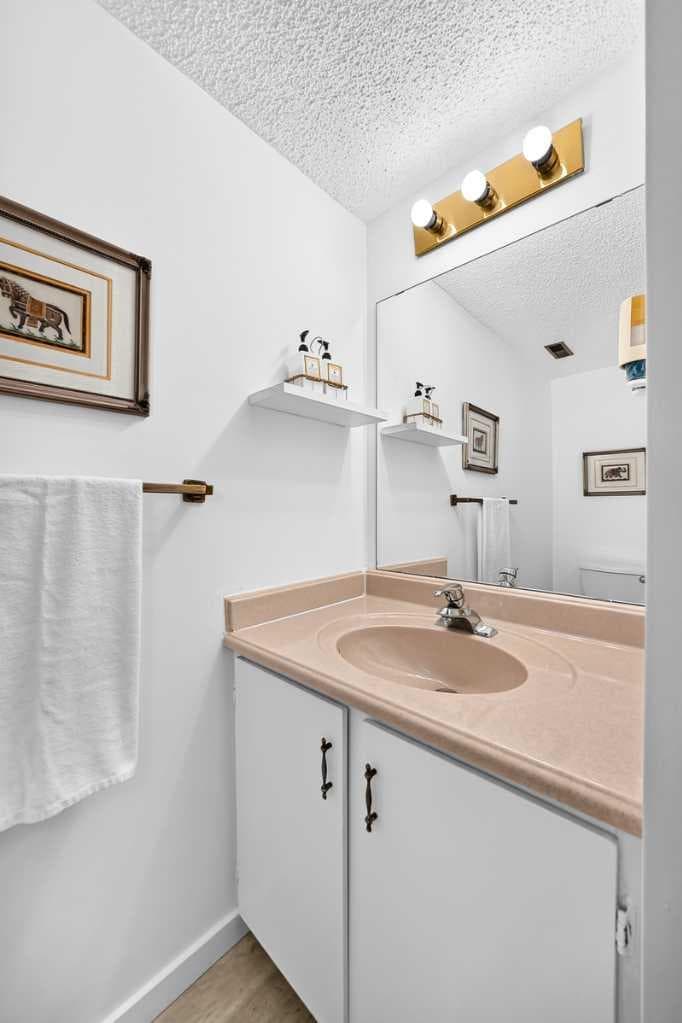 403, 11010 Bonaventure Drive SE